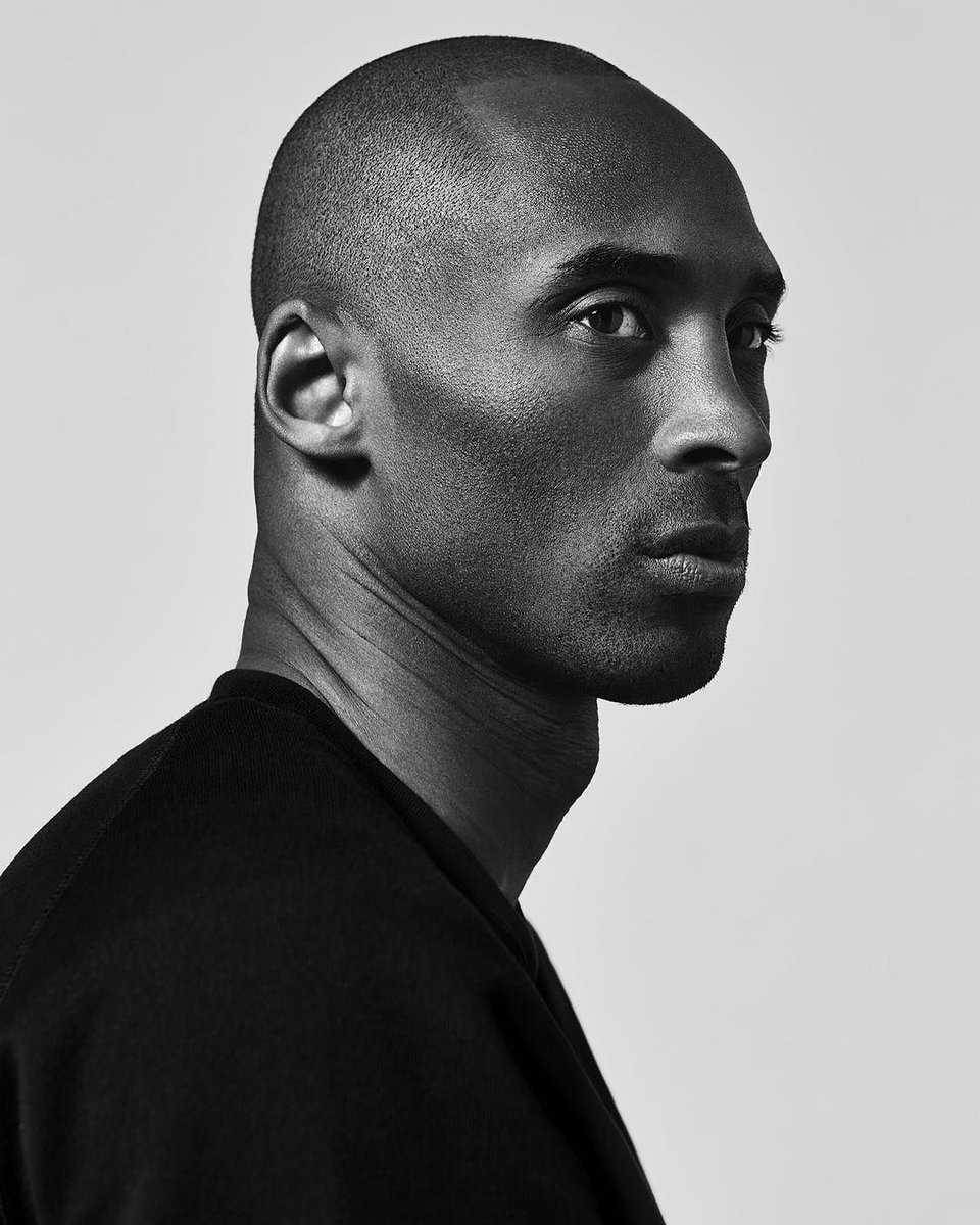 BENIGNSAMUEL's tweet photo. Rest in peace @KobeBryant; the #Basketball family and the world at large today lost an irreplaceable soul. Thank you for the memories. Condolences to the Bryant family. #RIPKobe #RIPMamba #NBA https://t.co/KsAsLKO64t