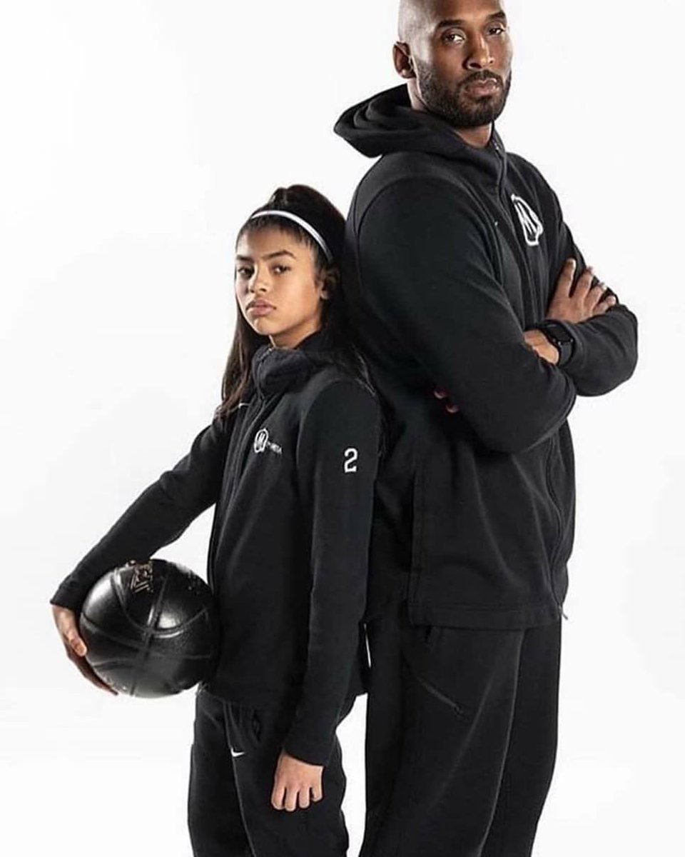 MsKekeBrown's tweet photo. My prayers go to the family, friends, and loved ones of this talented man and his daughter. https://t.co/R658TWRsrF
