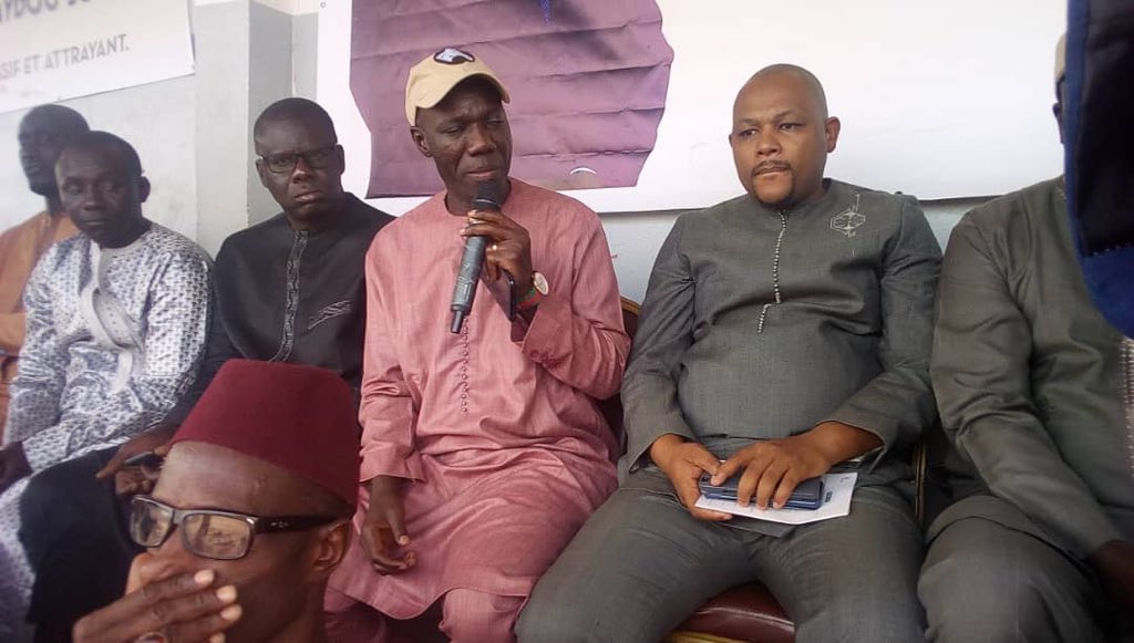 CheikhAmadouCo1's tweet photo. Après d'intenses activités nationales et internationales sur la Propriété intellectuelle et l'innovation Technologique, week-end politique du Président du Conseil Départemental de Birkilane #Makhtar_DIA #DG de #ASPIT était dans les Commune #Birkilane #Mabo, #Ndiorolle
Merci DG ! https://t.co/GKwHx2F03O