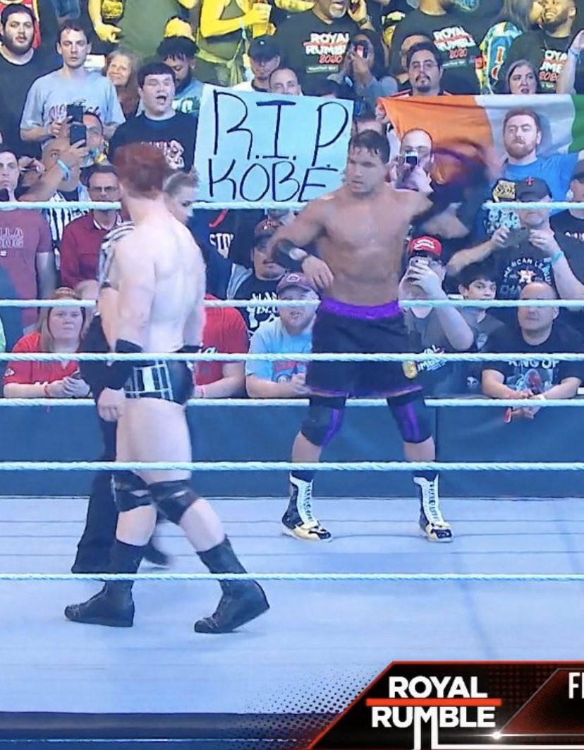 TheSteveFall_'s tweet photo. Sign of the Night

#RIPKobe #RoyalRumble https://t.co/lIzl3Vdgy3