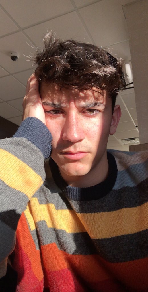 itsmikemaldo's tweet photo. angry boy https://t.co/M4HbiGLjEZ