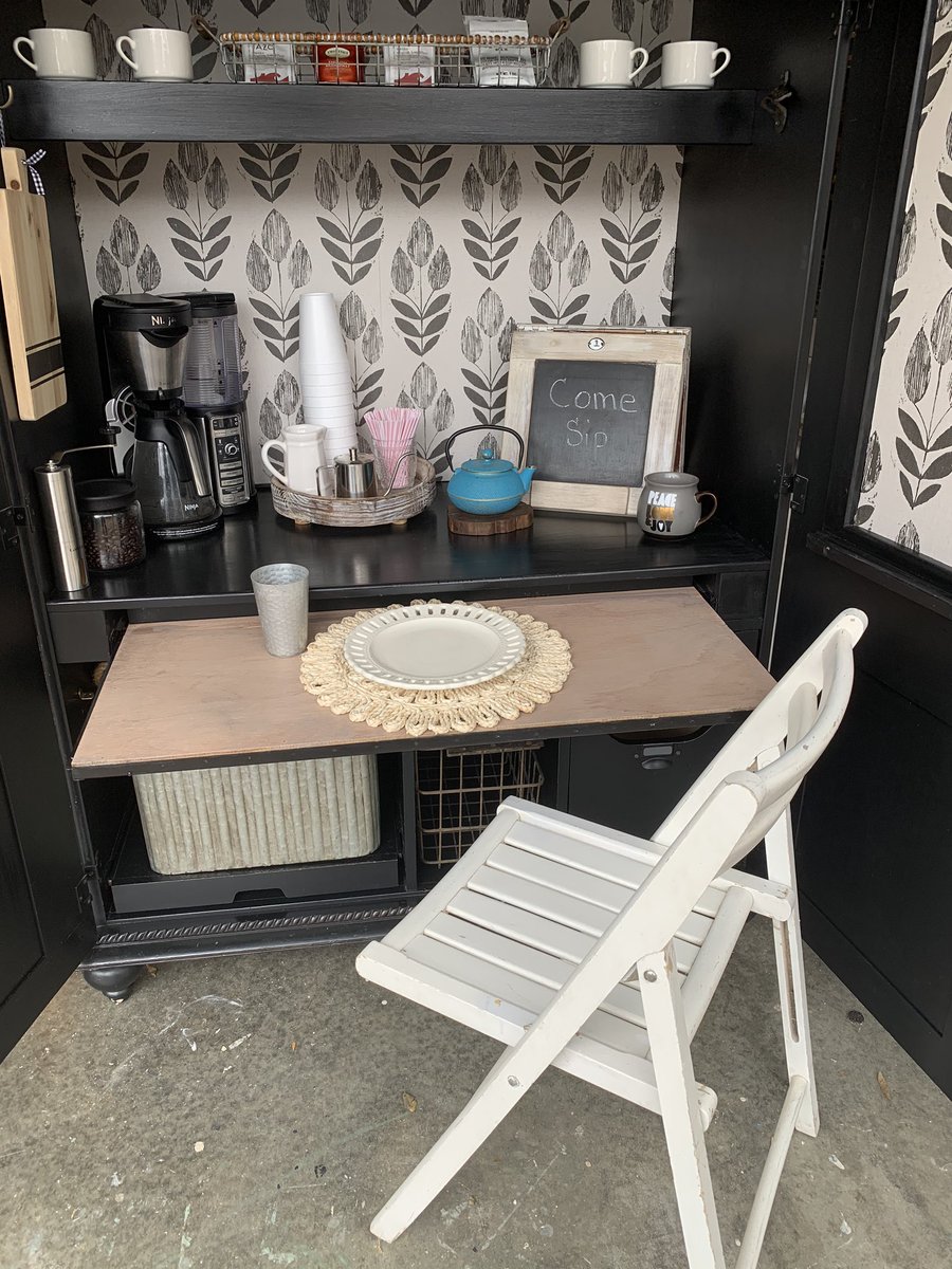 TJhall51's tweet photo. An old computer armoire I repurposed into a drink station.  Great for a bonus room, office or studio. https://t.co/OSBi0c8RkH
