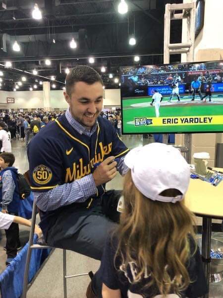 RFHS_Baseball's tweet photo. Just a kid from RF signing autographs with his Crew at Milwaukee @Brewers Fan Fest 2020. Experience earned @jpfeyer20! #PrideOfRF #ThisIsOurCrew https://t.co/9zSEzHQP8s