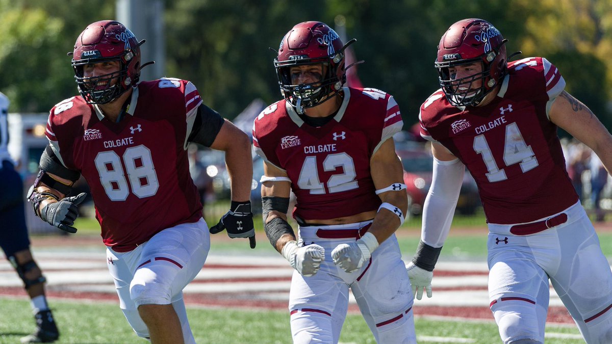 Extremely excited to announce my commitment to Colgate University #GoGate <a href="/CoachDanHunt/">Dan Hunt</a>