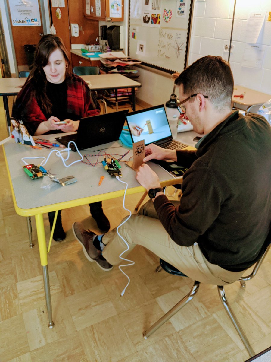 kcastle03's tweet photo. Had the BEST time hanging out with art and music teachers from @Erie1BOCES Learning Center. Worked on cross curricular projects using @birdbraintech Hummingbird Duo kits! 

#Drummerproject #hummingbirdduo #hummingbird #codinglife #codingisfun #edtech https://t.co/5N3bbcrFcw
