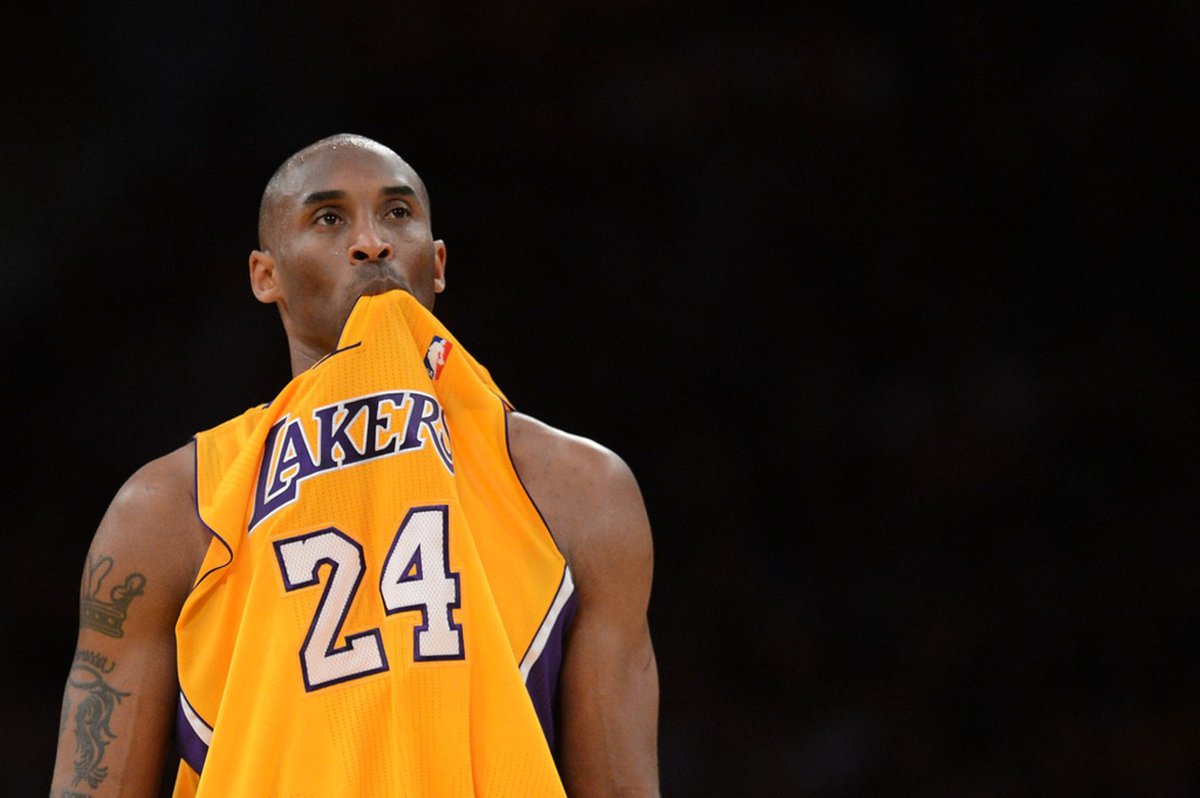 PabloEchave_'s tweet photo. Today, January 26, 2020, is a tragic day for the world of sports. Kobe Bryant, one of the athletes with the greatest work ethic in sports history, has passed away. https://t.co/ZEYjieODNV