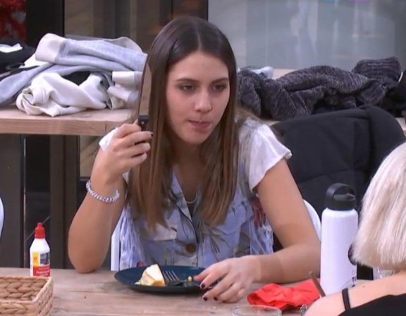 itsnataliadq's tweet photo. “Has estado impecable pero necesitas dar un paso más te propongo para abandonar la academia”
Estoy así: #OTGala2 https://t.co/i557Ii11zA