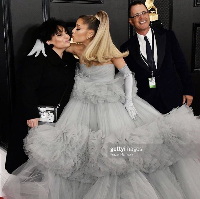 My heart 😭😍 #GRAMMYs