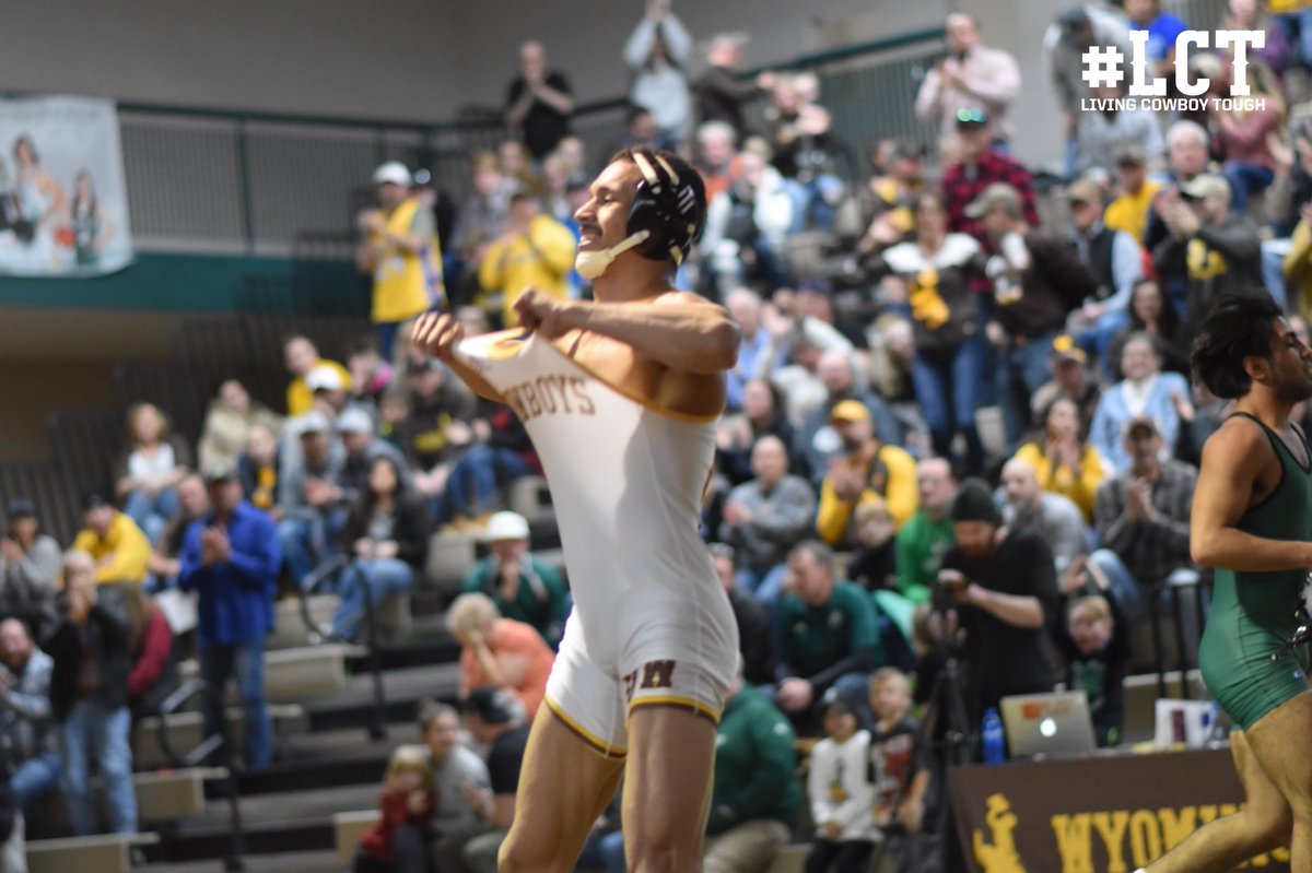 wyoathletics's tweet photo. Green River you were amazing! 

Thank you for coming out to support the Cowboys today! 

#OneWyoming #GoWyo https://t.co/JcTNXueMuF