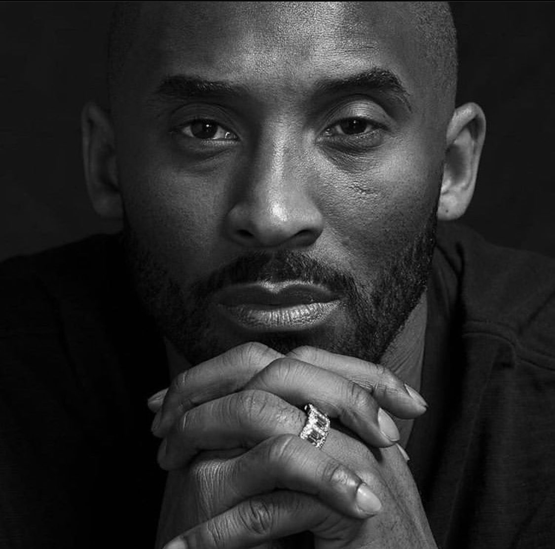 labsquared_ng's tweet photo. RIP Kobe #BlackMamba #legend https://t.co/R2e7NEw64z