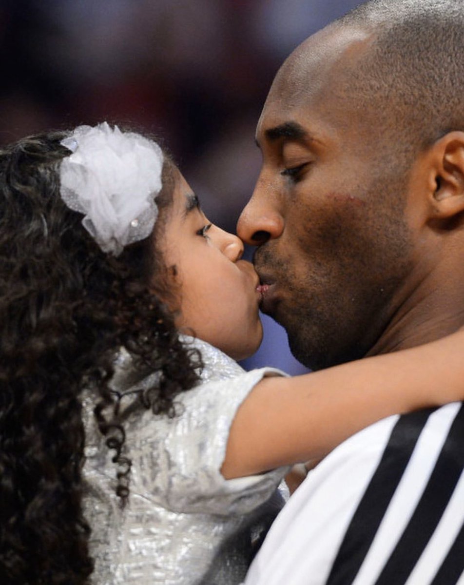 🙏🙏😢😢 #MambaForever #KobeBryant