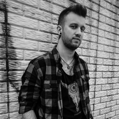 TheJesswerd's tweet photo. Betrayed by the Bullet photo shoot! Getting that fresh look!#NewProfilePic https://t.co/QAw13E7yzN