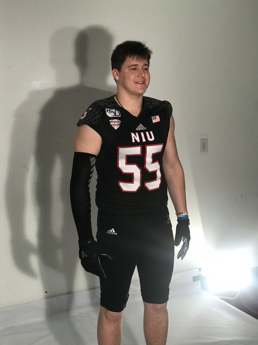 michaelbumpus22's tweet photo. Had a great time at the NIU junior day today with @TommyRitt and @jacksongerard21 ! Thank you @CoachAWilkins and @CoachGigli . @SFHSFBWheaton @DeepDishFB https://t.co/5C8DNqzuTX