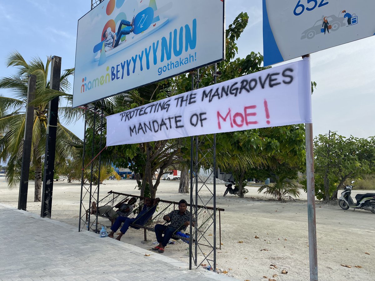 kF ah Minster <a href="/DrHussainHassan/">Hussain R. Hassan</a>  vadaigathumun Minster ge Mandate handhuma kohdhevvafi. Marukhabaa vazeer! <a href="/DrHussainHassan/">Hussain R. Hassan</a>  <a href="/kulhudhuOnline/">KulhudhuffushiOnline</a>