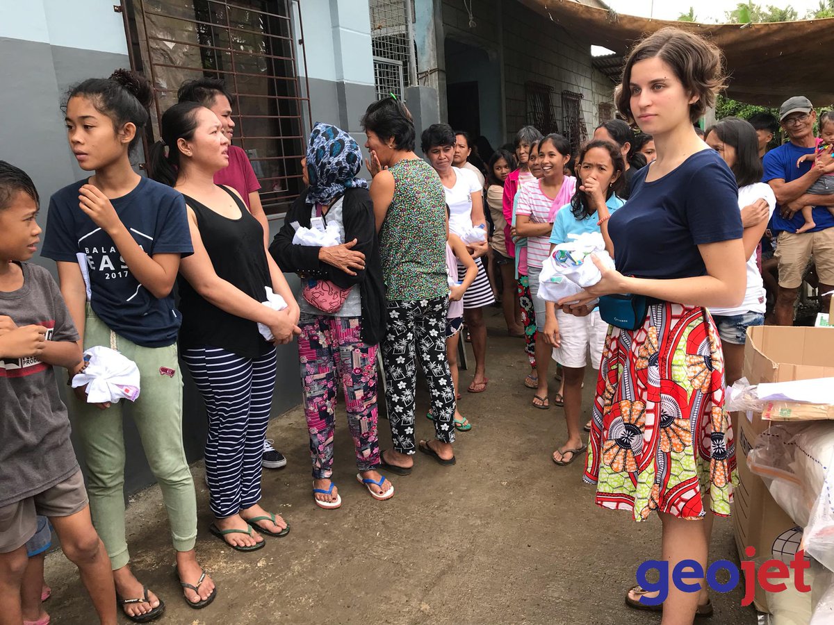 GeojetLogistics's tweet photo. Last Saturday, we visited some of the evacuees that are from Lemery, Batangas. We've distributed hygiene kits, medicines, diapers (for the children) and other major needs of the evacuees.
We would like to thank all those who donated and helped us give a smile to the evacuees. https://t.co/60Naib7FCA