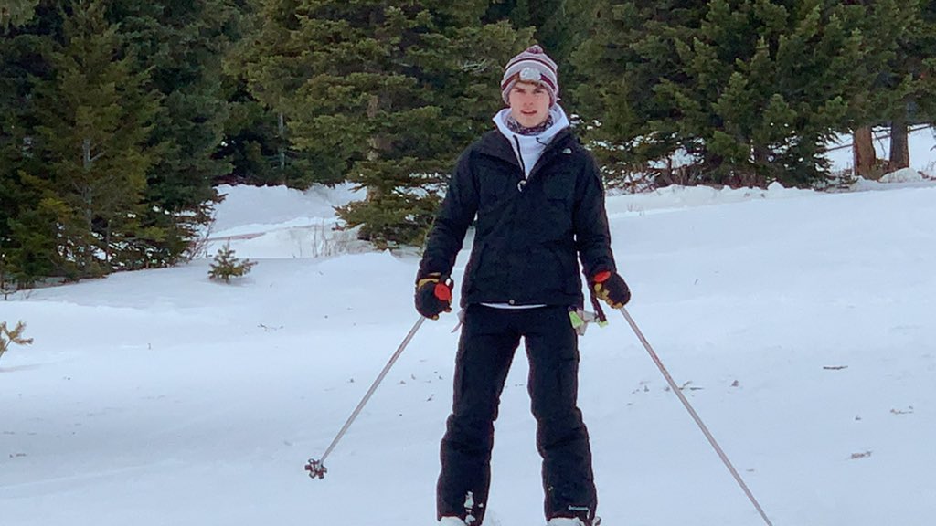 jessihedges's tweet photo. Beautiful day skiing Teton Pass https://t.co/HJOyxm70gi