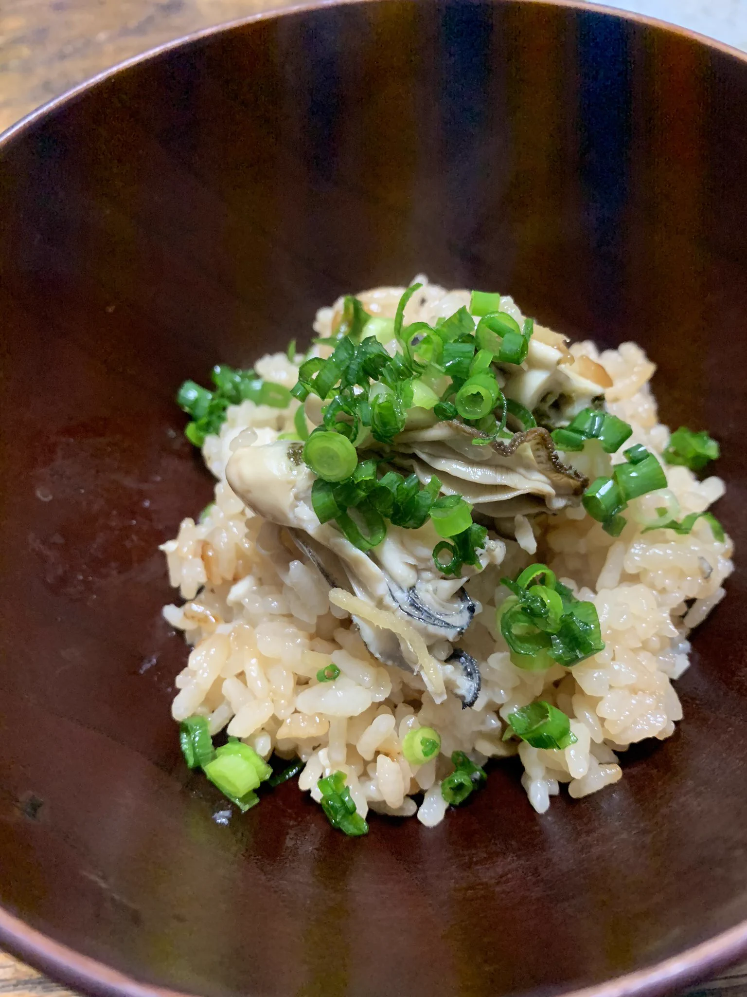 昨日作ったー
牡蠣の香りがたまらん美味い
おこげもきっちり美味い美味い  