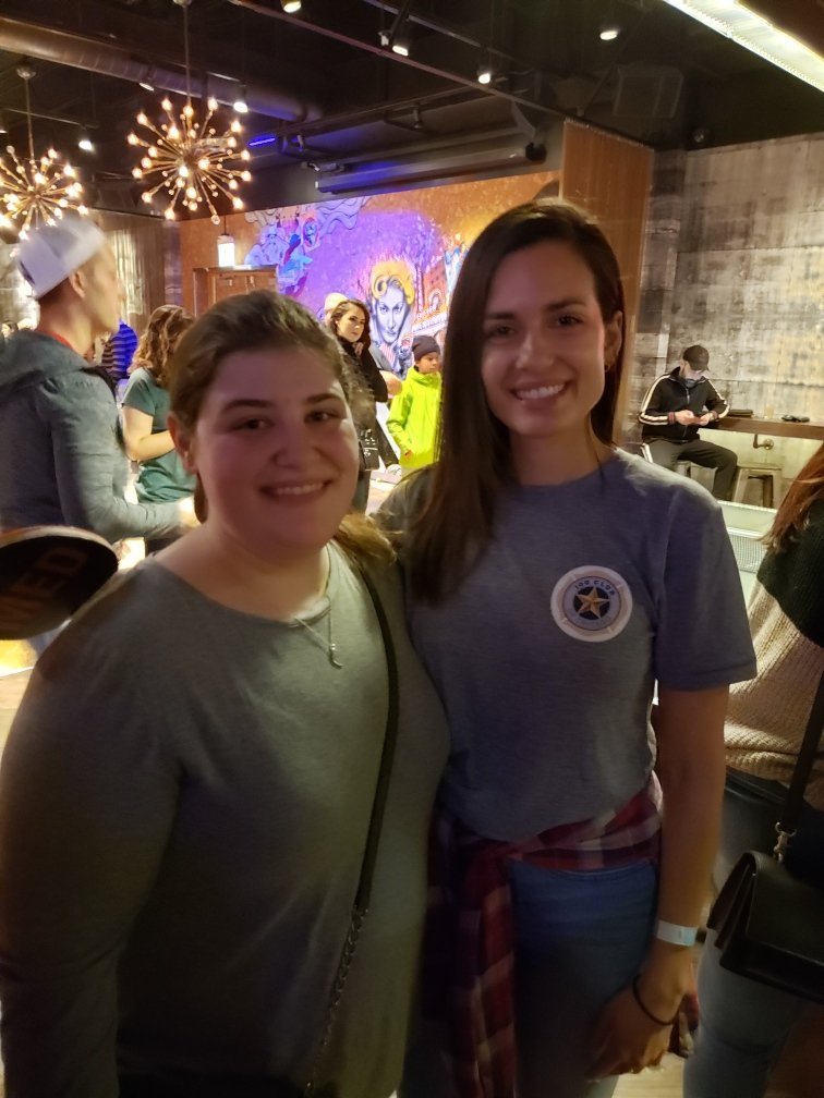 Rebecca09907530's tweet photo. Thanks to all the amazing people from the Chicago Fire, Med and PD shows for making my visit to Chicago to very memorable. I love you guys and will forever be a fan of the shows!!! 
@TorreyDeVitto 
@DavidEigenberg 
@filming_chicago 
@NBCChicagoPD 
@NBCChicagoFire 
@NBCChicagoMed https://t.co/ECvER8VCIz