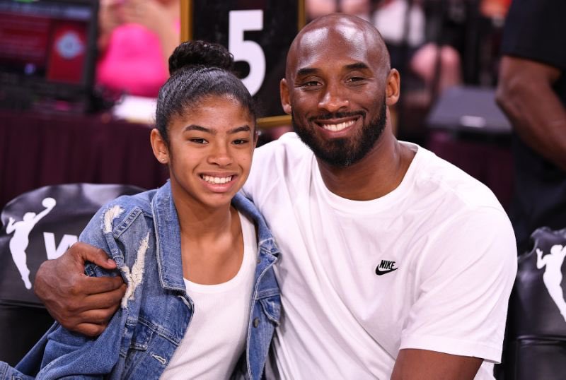 _Beccaa27's tweet photo. I still can’t believe it. Kobe and Gianna, may the both of you rest in paradise. 🐍💜💛 https://t.co/ALPYrUWlaL