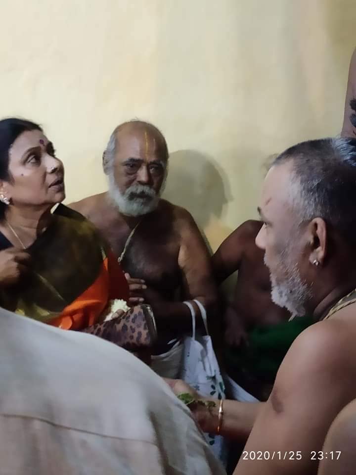 mayamadhava's tweet photo. Mrs Durga Stalin Thirunangur &amp; worshiped all of 11 Dhivya Desams Garuda Sevas which is an annual event.

Is Stalin &amp; Co using her to appease Hindus for all the atrocities their party is doing against Hindus or is it a true faith? 
@HLKodo @MadanRavichand4 @MaridhasAnswers https://t.co/wnbqfRo3rf