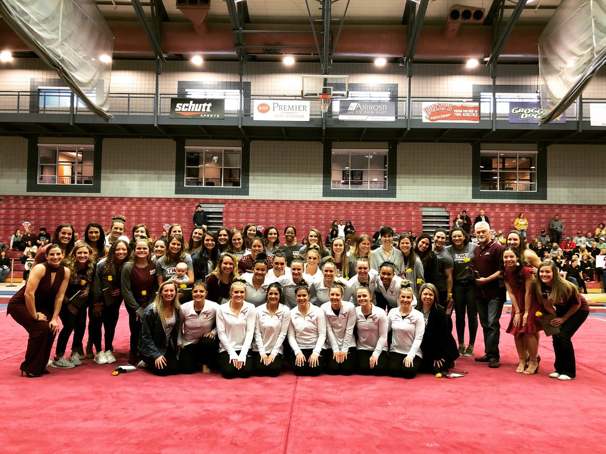 TWUGymnastics's tweet photo. Past and present together as one.
#Tradition #CHOJ #PioneerProud https://t.co/inI6E7O0yJ
