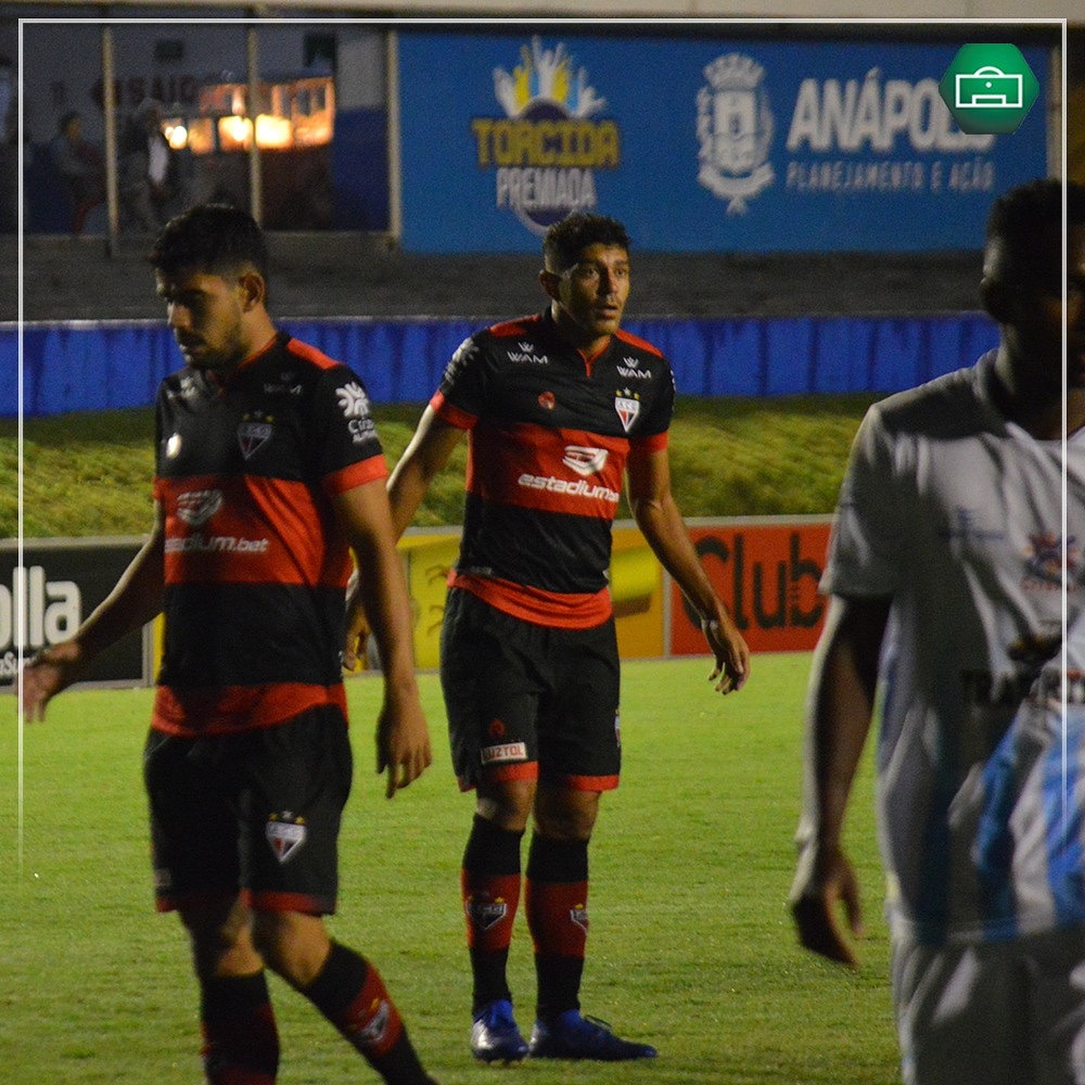 timefrancismelo's tweet photo. MÃO CHEIA NO CLÁSSICO! Em seu primeiro clássico com a camisa do Dragão, Edson fez bonito e ajudou sua equipe a golear o Goiânia pelo placar de 5 a 0, na tarde deste domingo (26), no Estádio Olímpico. A vitória fez o Atlético manter o 100% de aproveitamento no Campeonato Goiano. https://t.co/v1u9sexSkK