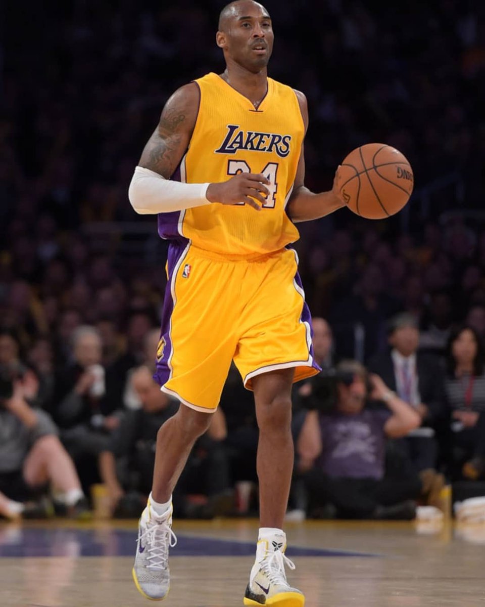 KickstyleC's tweet photo. In Honor of Kobe passing, let's not forget he always came with that heat🤧🐍 #KobeBryant #RIPMamba https://t.co/Ys4CzkSVl1