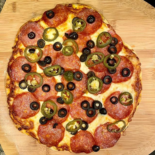 Isochronist's tweet photo. #pizza https://t.co/07znCvyTtV https://t.co/Yd5FWJVZ5A
