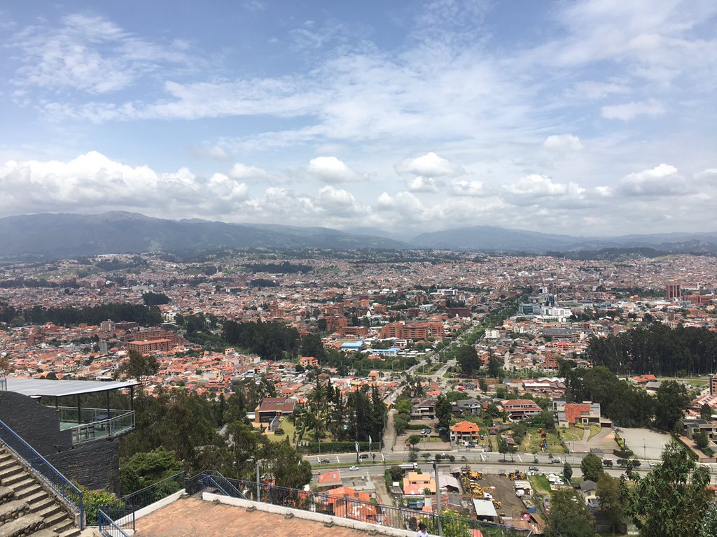 joselyndsanchez's tweet photo. #Cuenca no necesita filtros, algún día viviré allá. Por ahora la visitaré más seguido ✨❤️ https://t.co/ychk6e6y6i
