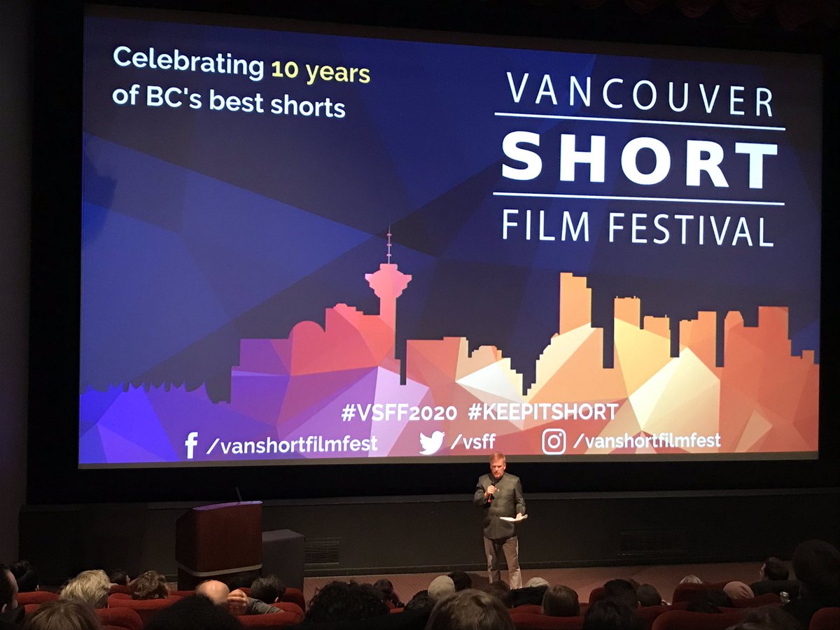 Crazy8sFilm's tweet photo. Just about to start. Closing Night @VSFF including @Crazy8sFilm @hatchfilm by Heather Perluzzo! #VSFF2020 #KEEPITSHORT https://t.co/tntezxsJXk