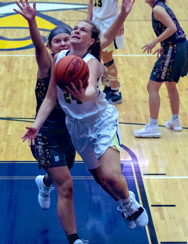 grstormbb's tweet photo. One of the states most underrated Juniors &amp; 2021 STORM UA Rise 5’11 SF Emma Costen came up big once again with game high 17 points leading Hudsonville Girls (10-0) to a 45-44 2OT win over Rockford Friday night. @EmmaCosten https://t.co/AuKKmqnFb6