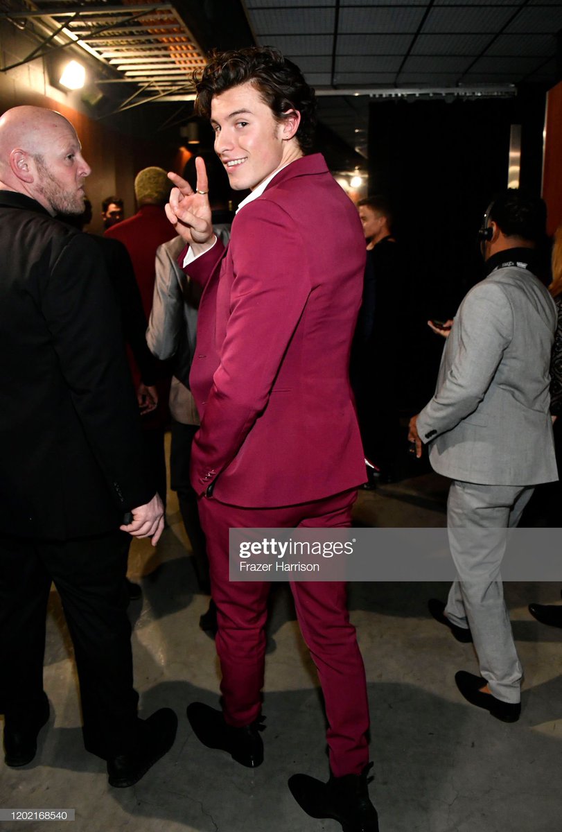 shawnmendsmex's tweet photo. Shawn en el backstage de los #GRAMMYs 

© Photos by Kevin Mazur / Getty images https://t.co/IQKbAKx0lG