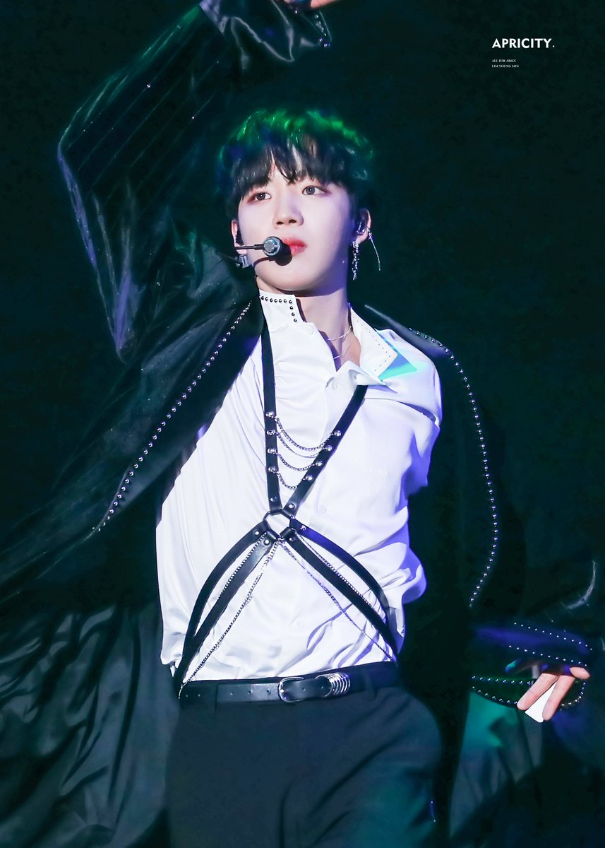 Apricity_1225's tweet photo. [HQ] 200104 골든디스크

ARTIST.

#임영민 #영민 #LIMYOUNGMIN 
#AB6IX #에이비식스 https://t.co/6cv030KOFo