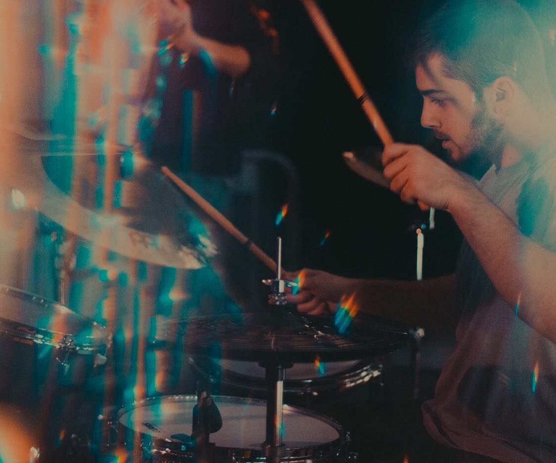 LikeDoves's tweet photo. Our first headliner was a SUCCESS! Thank you to all who made it out and stuck around to see us, we love you all! ♥️ In the meantime show some love to the groove of the band and we’ll see you Feb 15th at Alrosa Villa!
•
•
•
•📷: @whosrosstheisen https://t.co/b7XIpbr5HQ