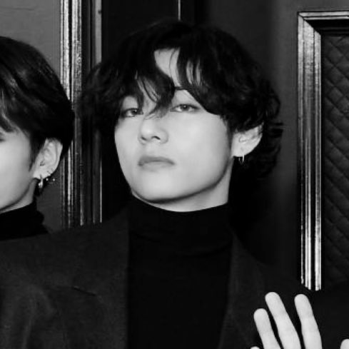 Strawberries Bear On Twitter These Pictures Scream Young