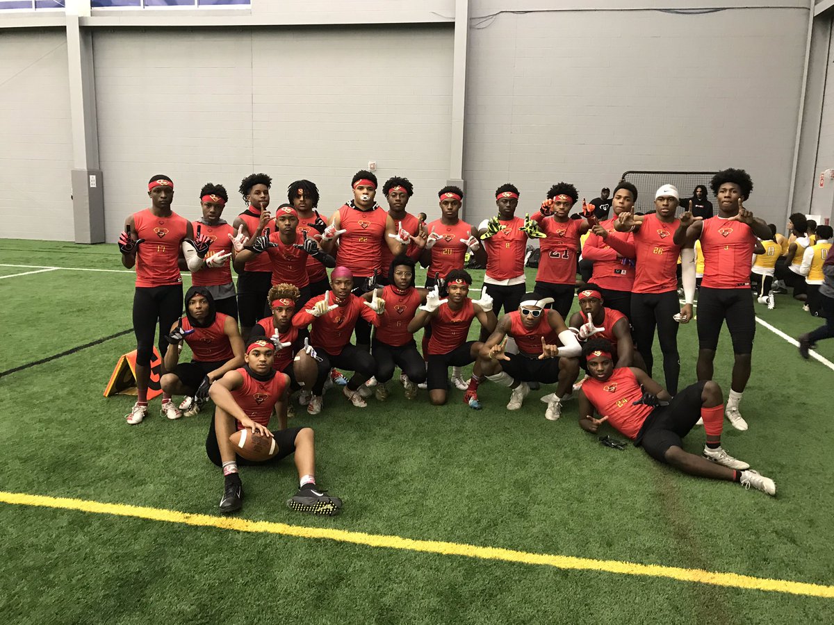 LSC_Sports's tweet photo. #LegacyRed #BloodNBloodOut #LegacyFam https://t.co/l0iHNiK9Ct