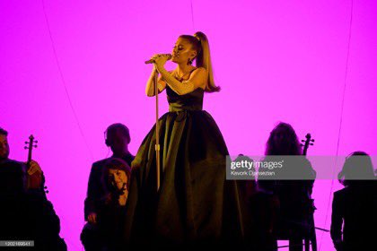 SWT_News's tweet photo. Photos of Ariana’s #GRAMMYs Performance Tonight https://t.co/XFEb0KcrHF