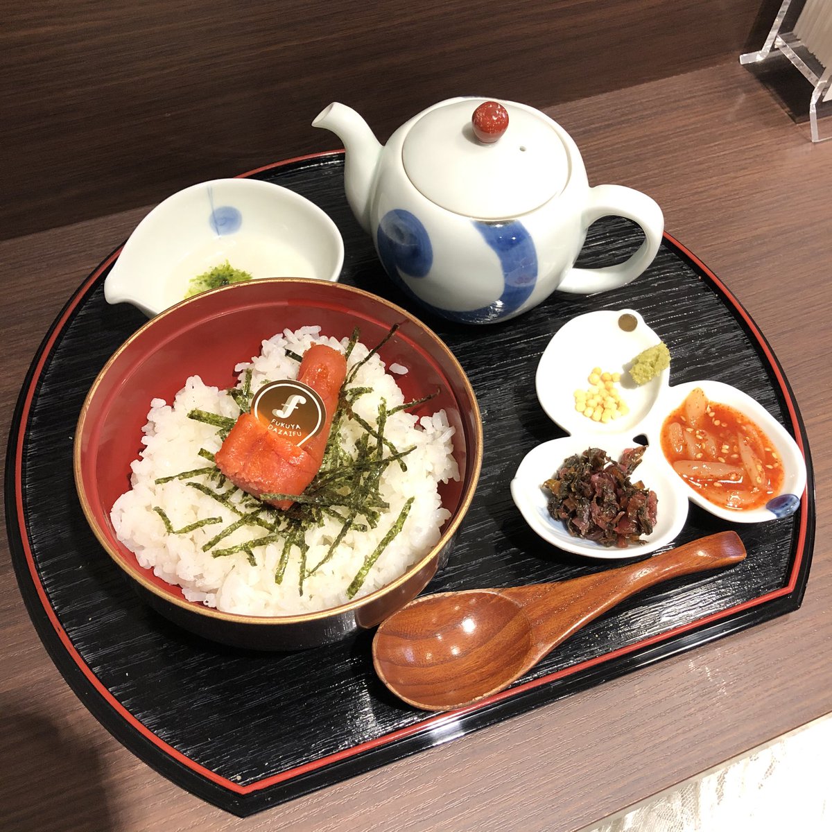 きあら 2日目は福岡観光 Imitation Rain の中大宰府行ってきた 笑 福岡ご飯 大宰府天満宮