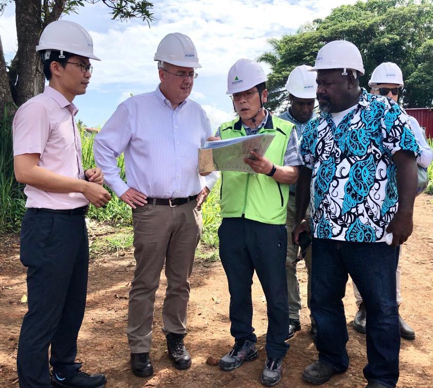 🇦🇺is working with 🌏Bank and others to fund first 🇸🇧 hydropower scheme at Tina River, providing clean, renewable⚡️. Great to see early site work with Guadalcanal Premier Sade and deputy project head Fred Conning. 🇰🇷contractors flying into action. ⁦<a href="/MarisePayne/">Marise Payne</a>⁩