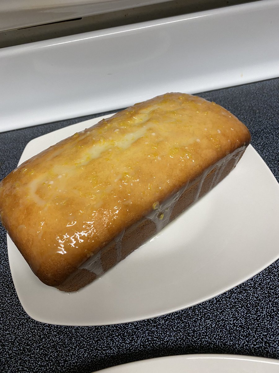 CharShares's tweet image. I just made this from scratch. #baking #desserts #lemonbread #lemonloaf