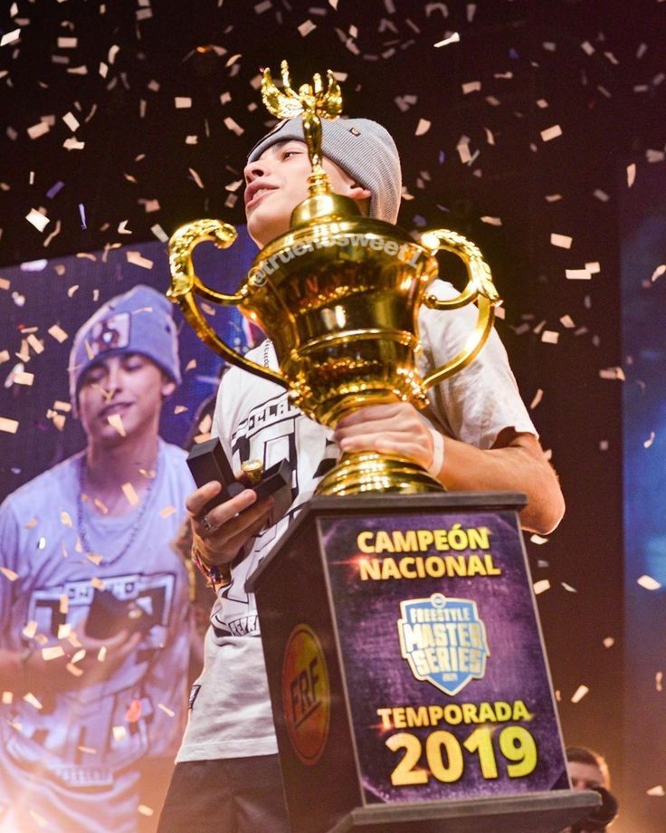Truenosweet1's tweet photo. God Level España 2020: Trueno estará en el evento internacional de freestyle🎤🎙️

#Truenosweet1 https://t.co/0XEGabUcBj