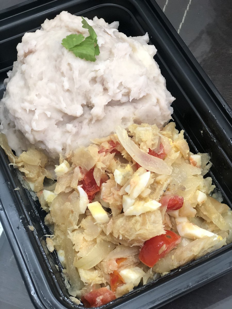 AlanaQuintero4's tweet photo. En el día de hoy estuve haciendo mi primera entrega de “Alana’s Healthy Meal Prep” y fue todo un éxito. Gracias a todas mis amistades que desde el día #1 me apoyaron y creyeron en mí y en mí comida. Mañana pondré el próximo menú para todos los que esten interesados. ✨💘 https://t.co/ZzLgpgwAF2
