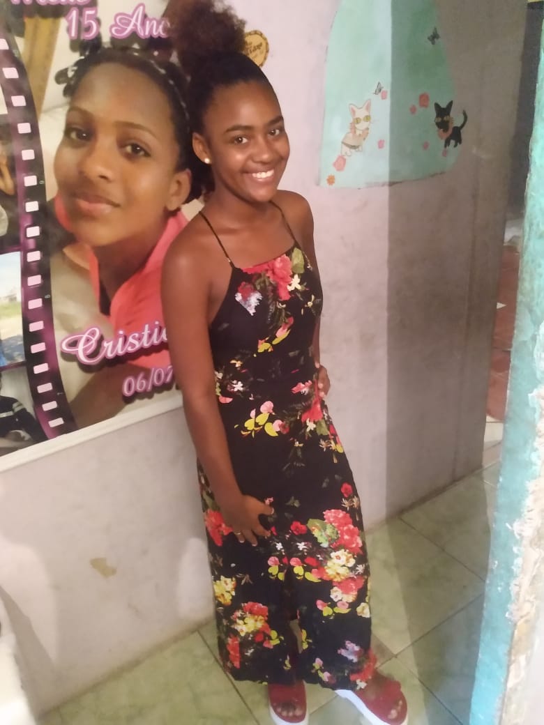 Jamilly17052004's tweet photo. #Princesinha..❤❤
     #Pós_Culto..🙏❤ https://t.co/HtIiJvgmxO