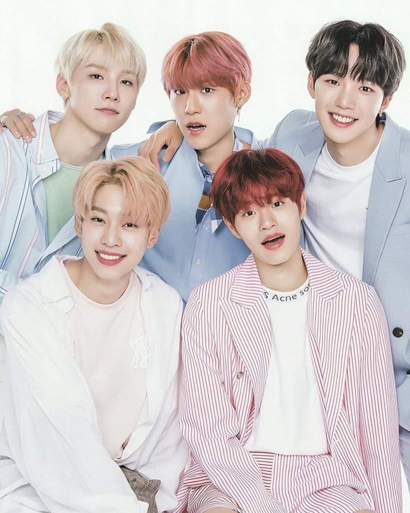 AB6IX• okok i love these kids sm and bro theyre so funny and talented• my bias is youngmin i uSEd to be daehwi biased but like, youngmin. i fr felt so bad cus that was my first bias switch but i still lab hwi ;)• stanned em after blind for love but i wish i stanned sooner