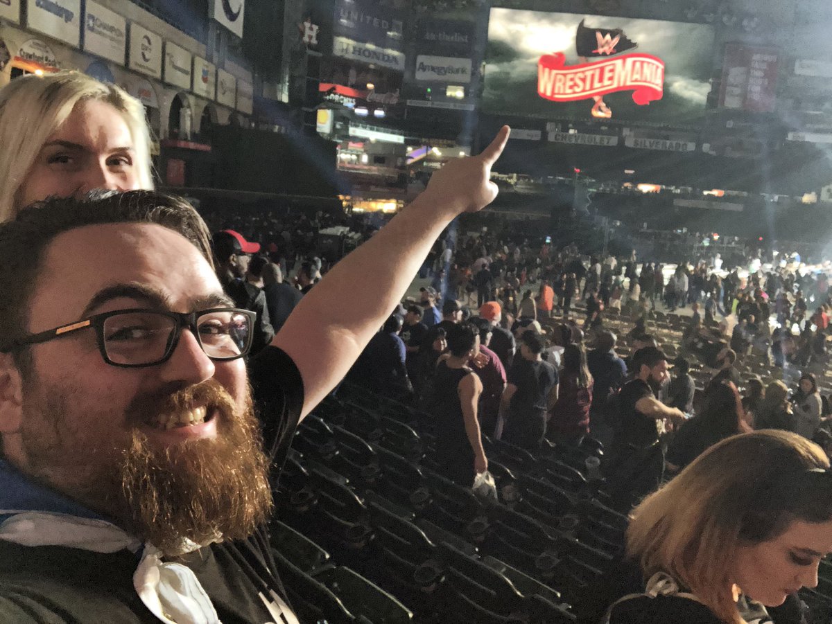 Gee791's tweet photo. #PointAtTheSign #Wrestlemania #MainEventScotsman @DMcIntyreWWE 👏🏻👏🏻👏🏻🏴🏴🏴 https://t.co/JlCrNppoKI