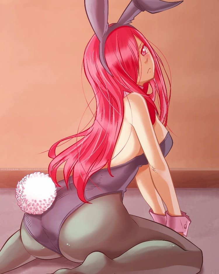 Sorry she’s very late for #SeductiveSunday