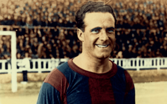 Artistrean on Twitter: "Héctor Scarone, el primer gran fichaje internacional del Fútbol Club Barcelona. Año 1926. Foto coloreada. #Barcelona… https://t.co/WkjgecpXnA"