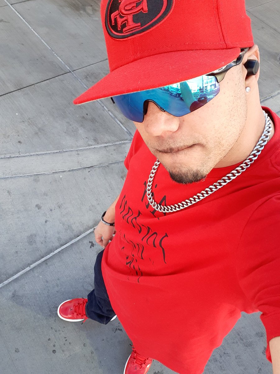 From619to425's tweet photo. Tragic day. Going to use Vegas as a distraction for tonight. Last night here. 
Gotta admit the Hat/Shirt/Shoe game is on point https://t.co/UFyyVFeNsA