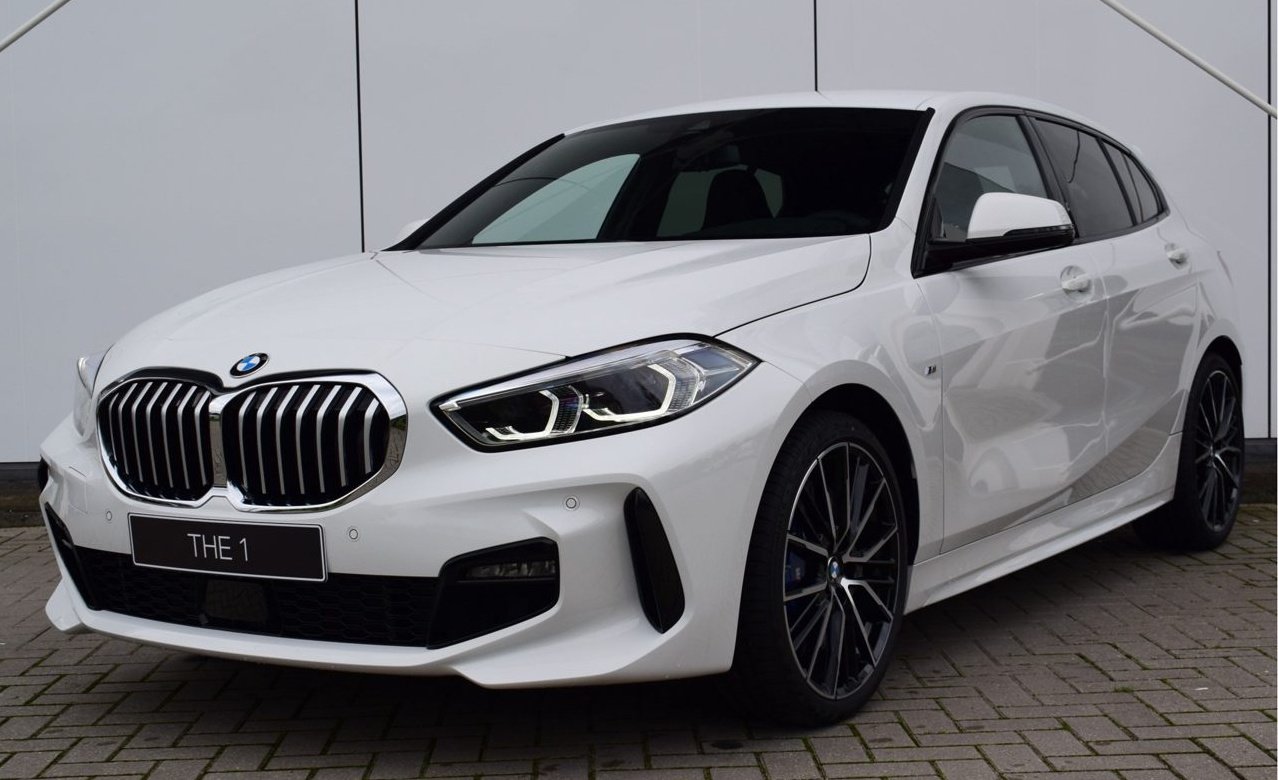 CarsInPixels on Twitter: "Numero uno The Alpine White BMW 1 Series 118i ...