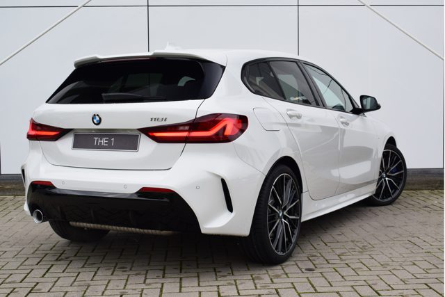 CarsInPixels on Twitter: "Numero uno The Alpine White BMW 1 Series 118i ...